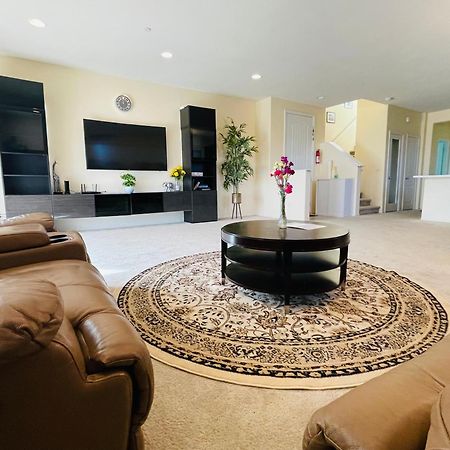 Spacious And Modern Home Near Temecula Wineries Муриета Екстериор снимка